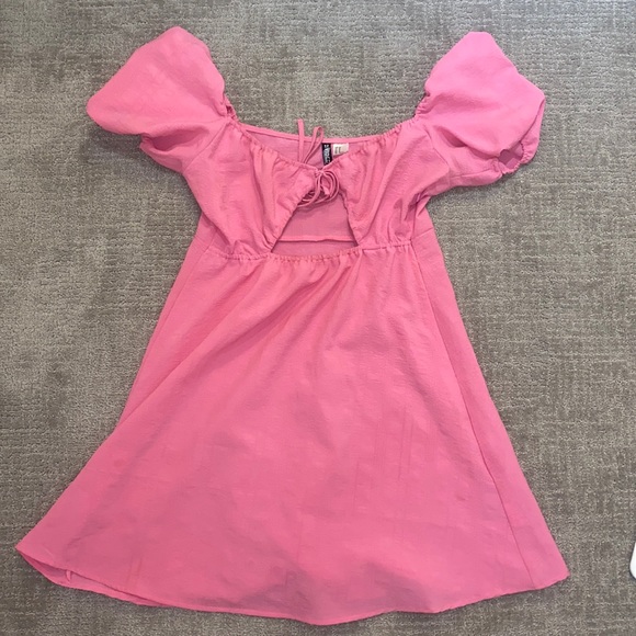 Pink summer dress from H&M. Size medium. - Picture 1 of 2